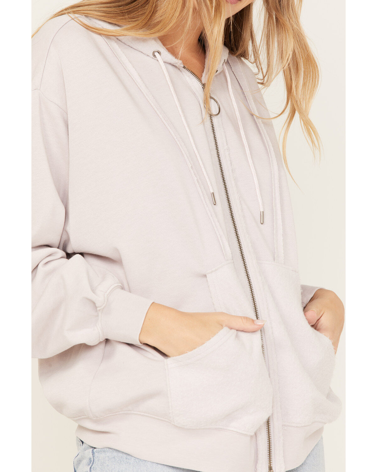 Cleo + Wolf Women's Seamed Zip Hoodie