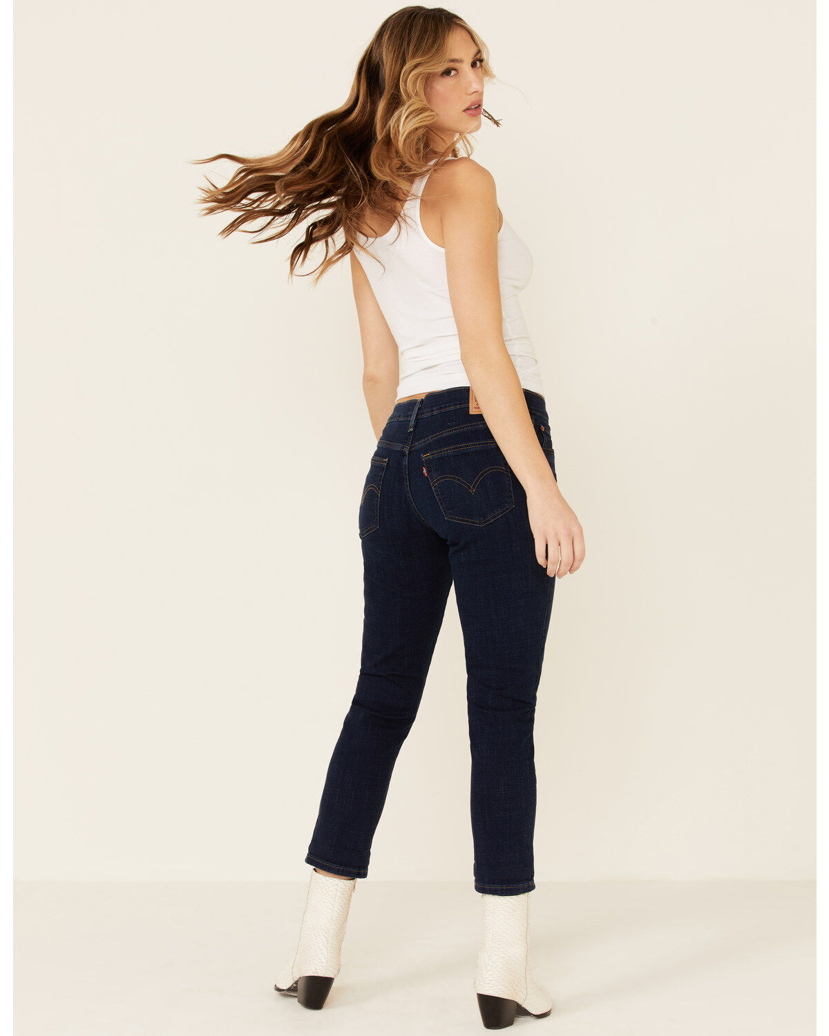 Levi's Women's Dark Wash Cobalt Obedience Boyfriend Crop Jeans