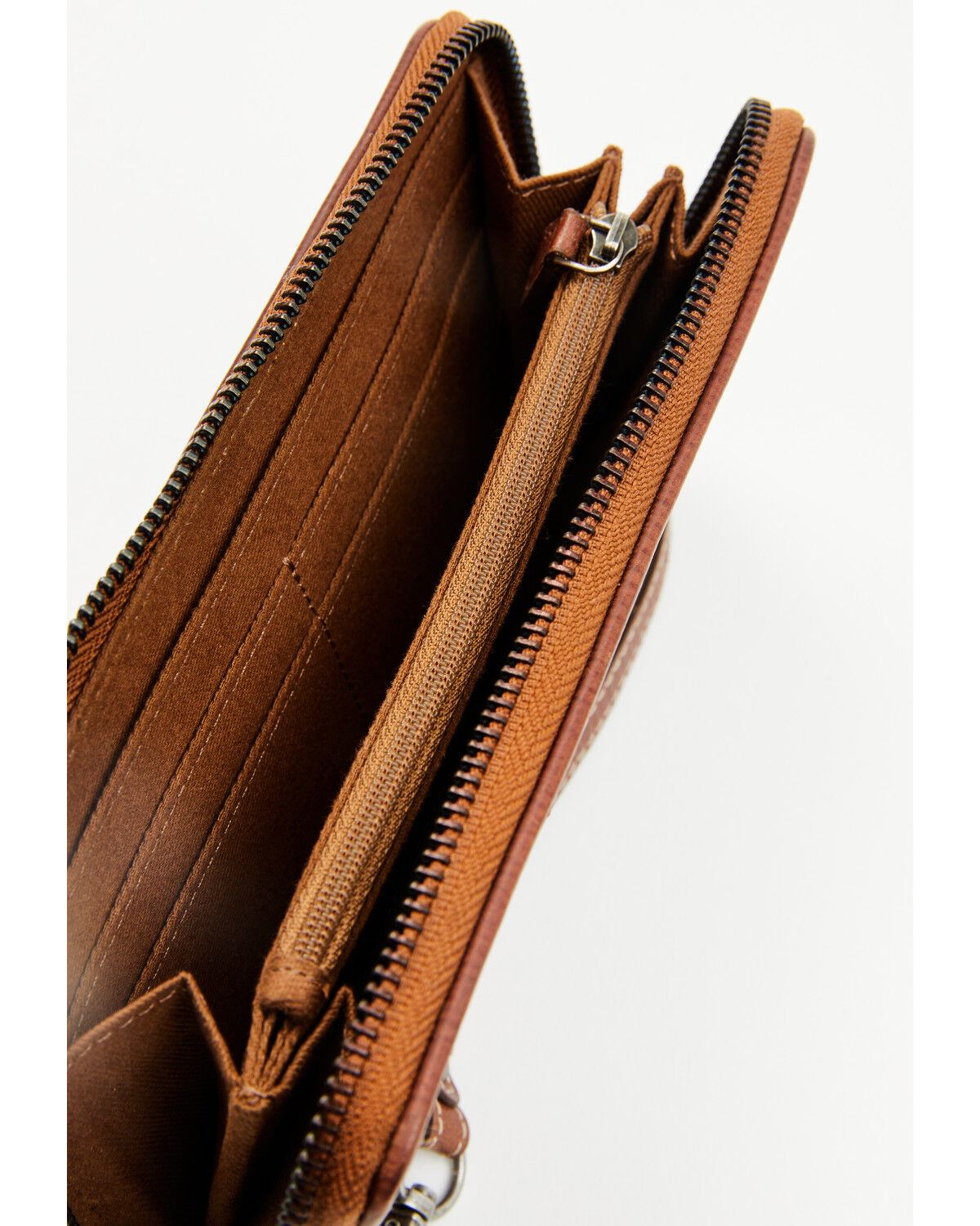 Shyanne Women's Frontier Southwestern Woven Leather Wallet