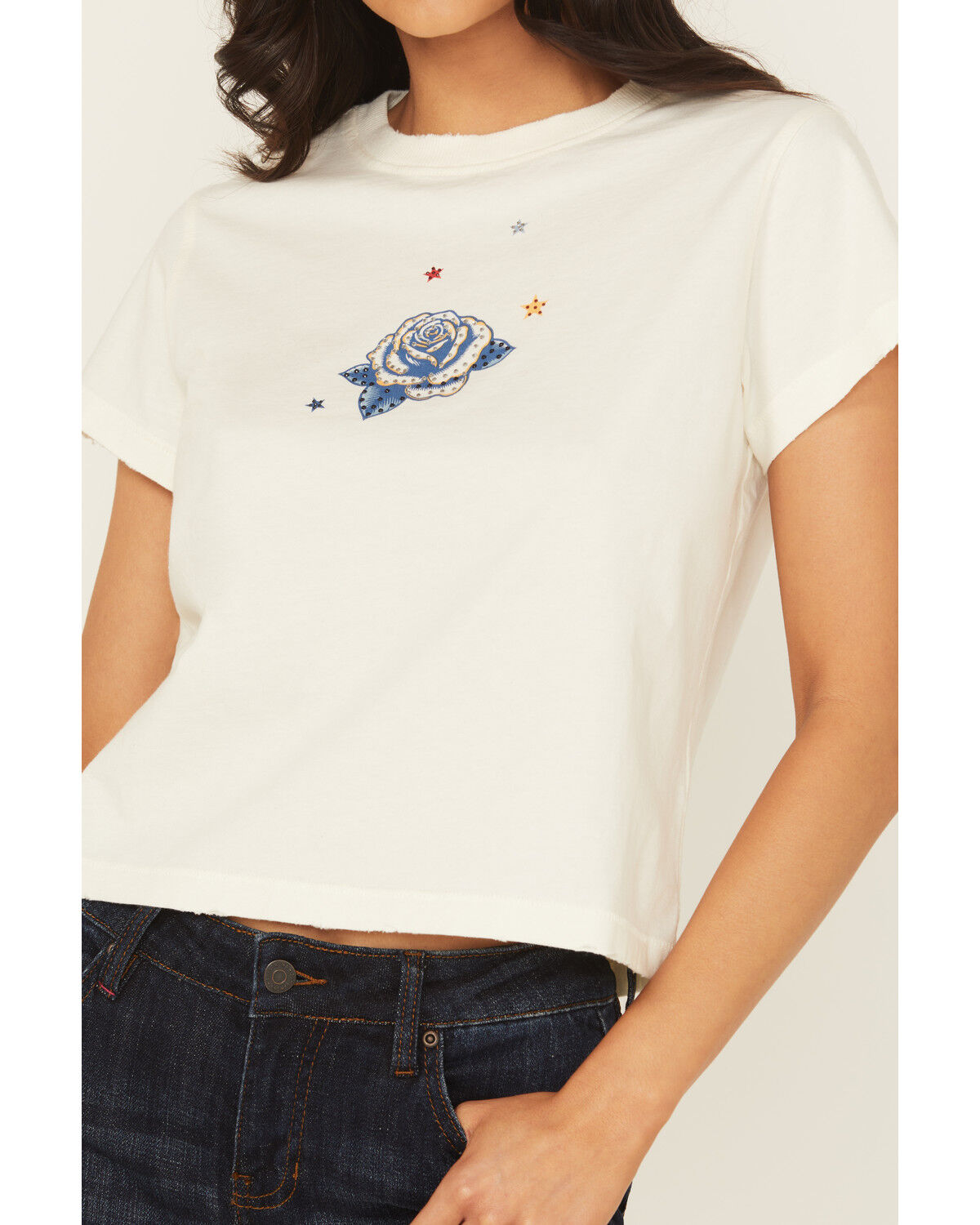 Idyllwind Women's Rhinestone Rose Short Sleeve Cropped Graphic Tee