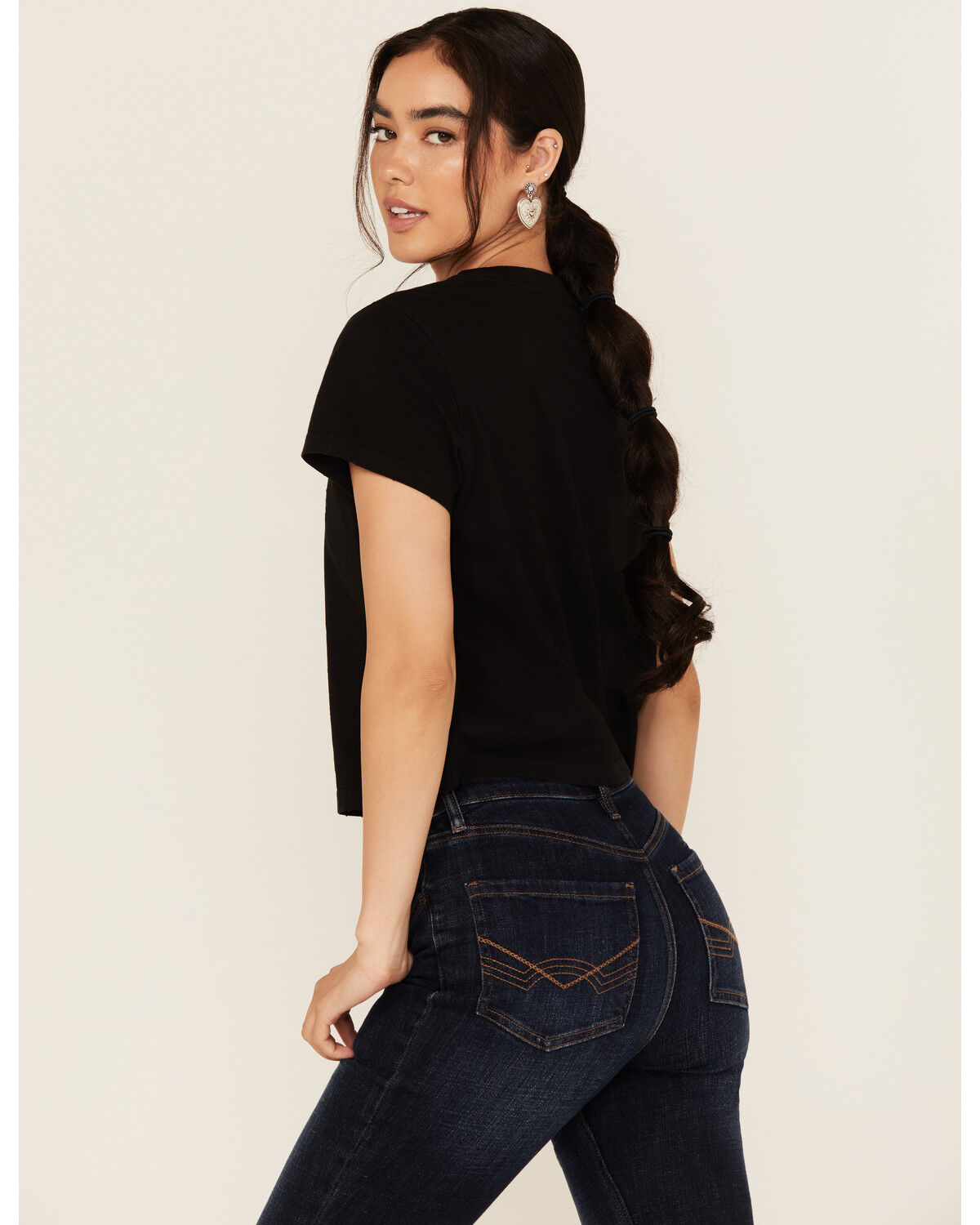 Idyllwind Women's Sorry Gone Country Short Sleeve Cropped Graphic Tee