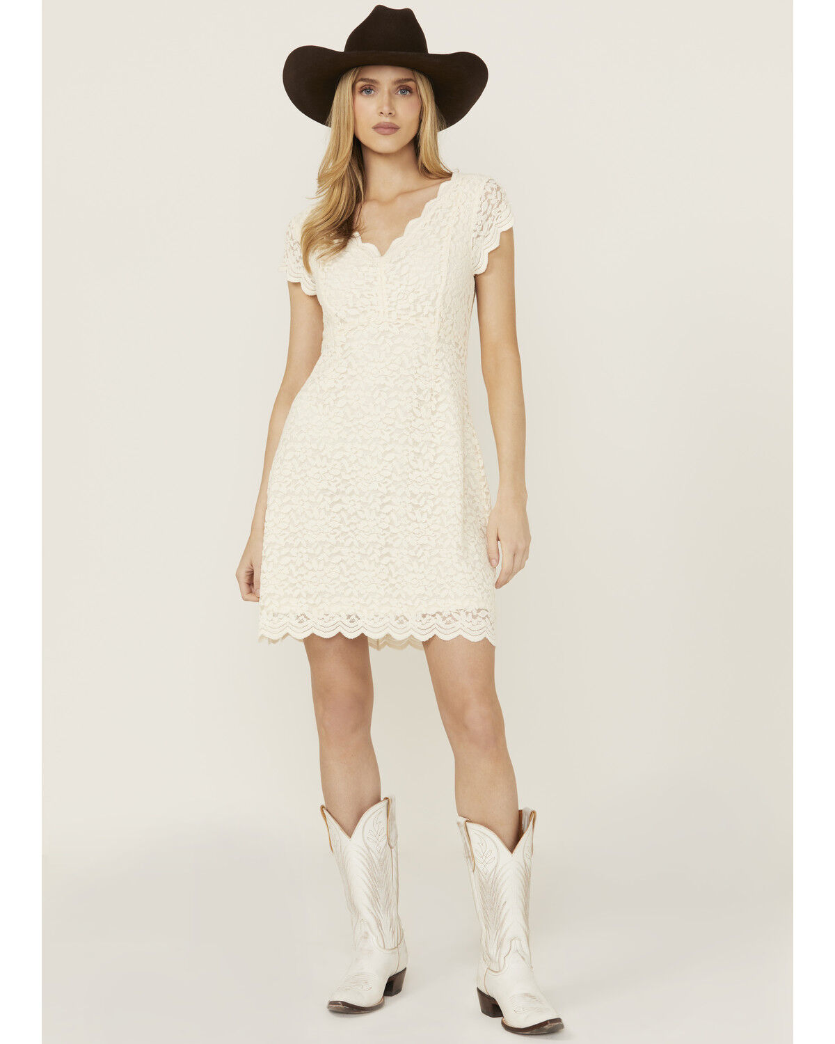 Shyanne Women's Lace Short Sleeve Mini Dress