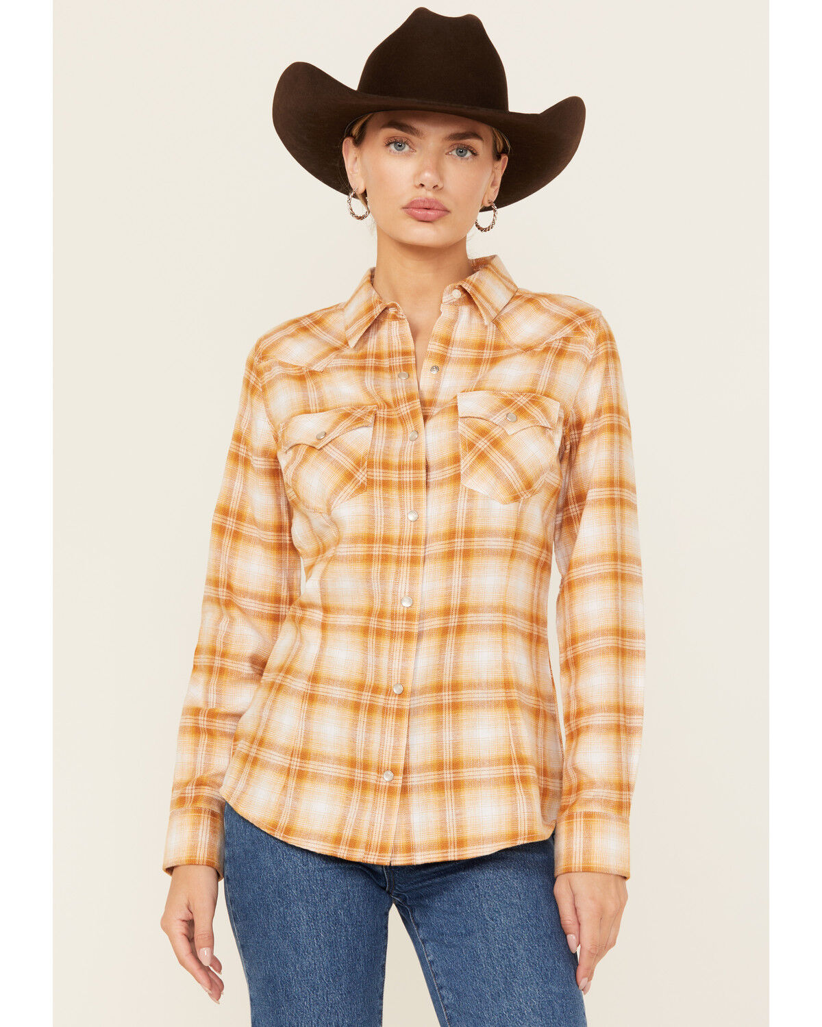 Wrangler Retro Women's Plaid Print Long Sleeve Pearl Snap Flannel Shirt