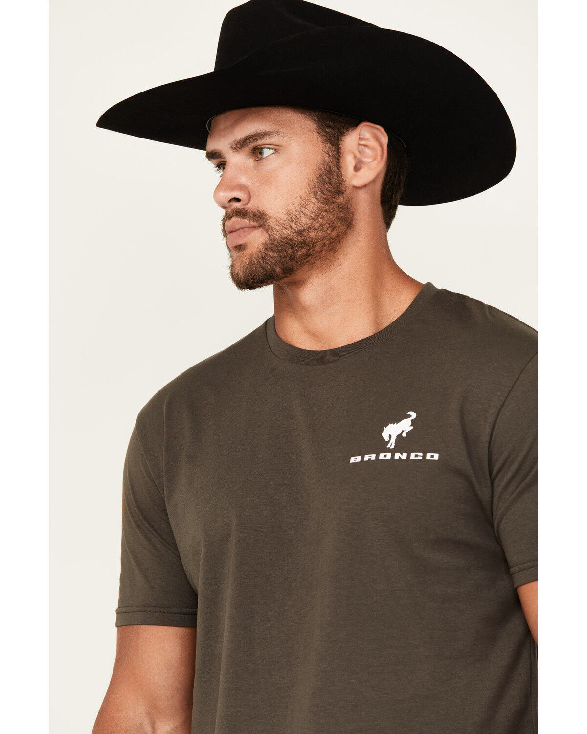 Buckwear Men's Bronco Freedom Short Sleeve Graphic T-Shirt