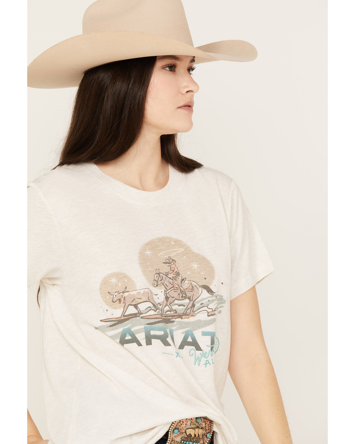 Ariat Women's Boot Barn Exclusive Surfin' Longhorn Aloha Short Sleeve Graphic Tee