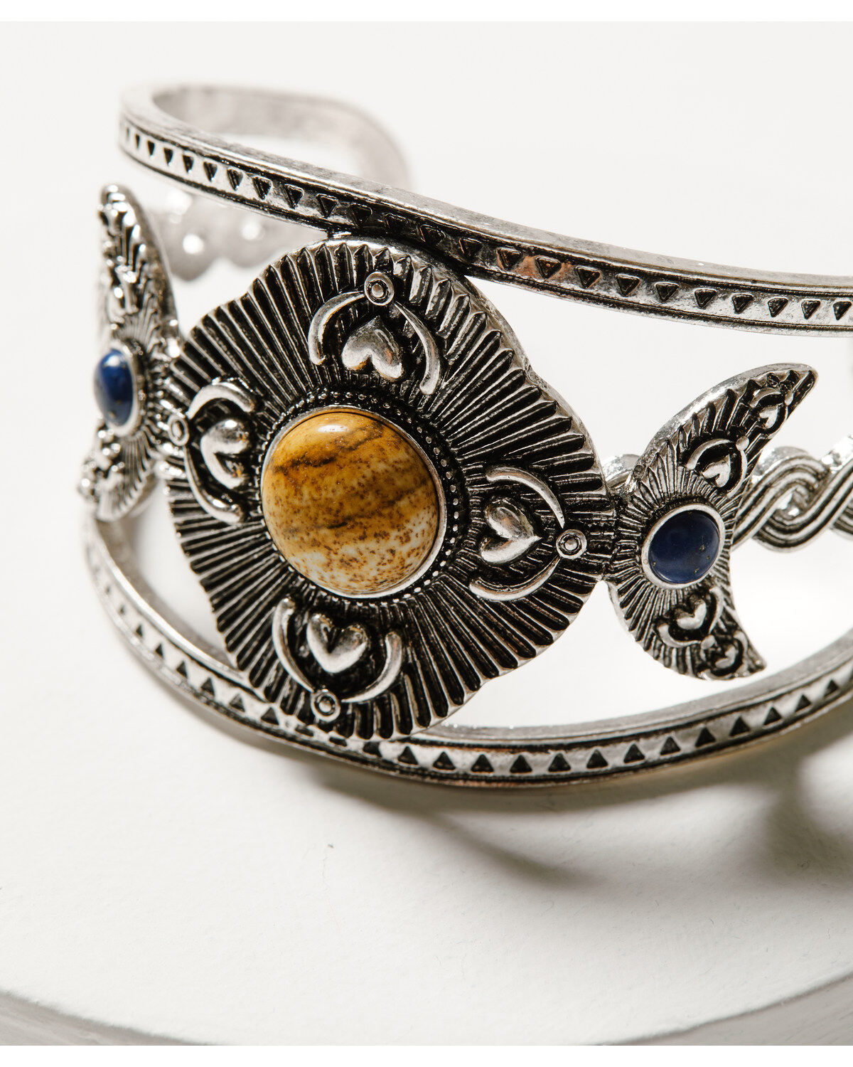 Shyanne Women's Monument Valley Silver Medallion Cuff Bracelet