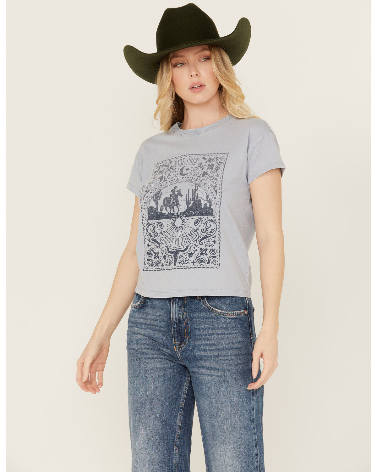 White Crow Women's Ombre Bandana Short Sleeve Graphic Print Tee