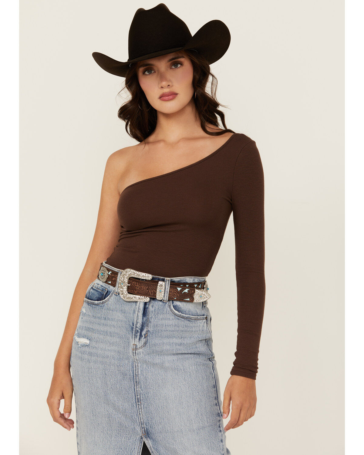 Shyanne Women's Underlay Concho Studded Tooled Belt