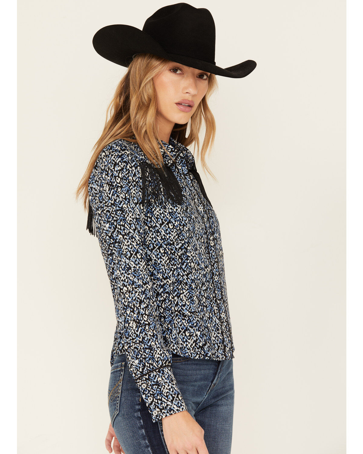 Idyllwind Women's Brooks Print Fringe Long Sleeve Button Down Shirt