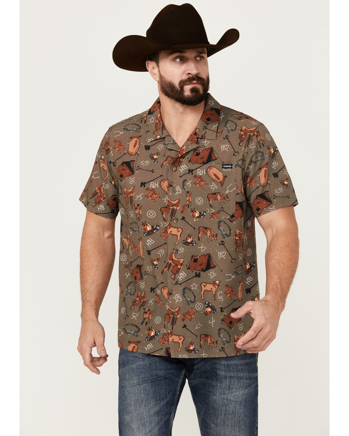 Cinch Men's Camp Conversational Print Short Sleeve Button-Down Performance Stretch Western Shirt