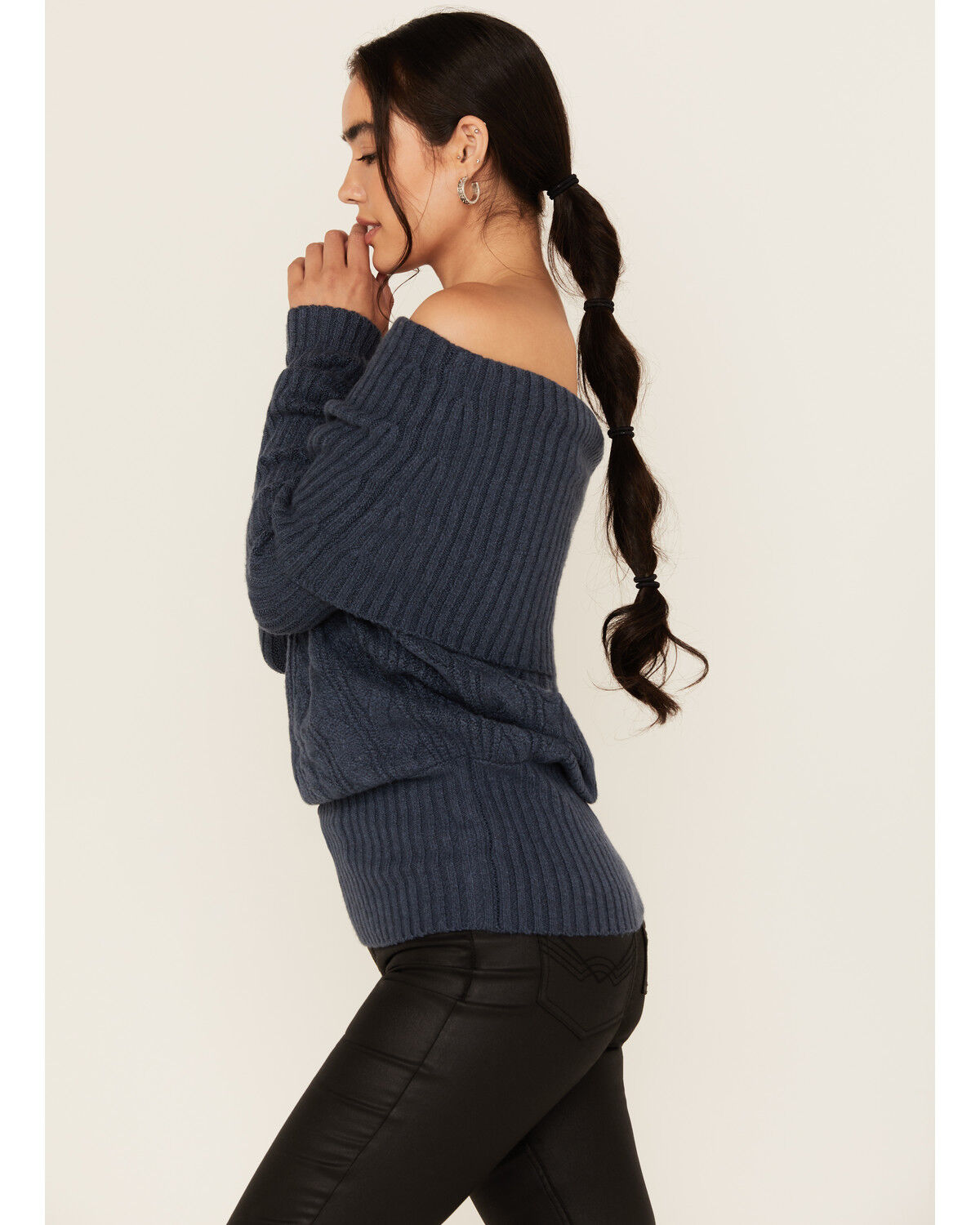 Shyanne Women's Off The Shoulder Cable Knit Sweater
