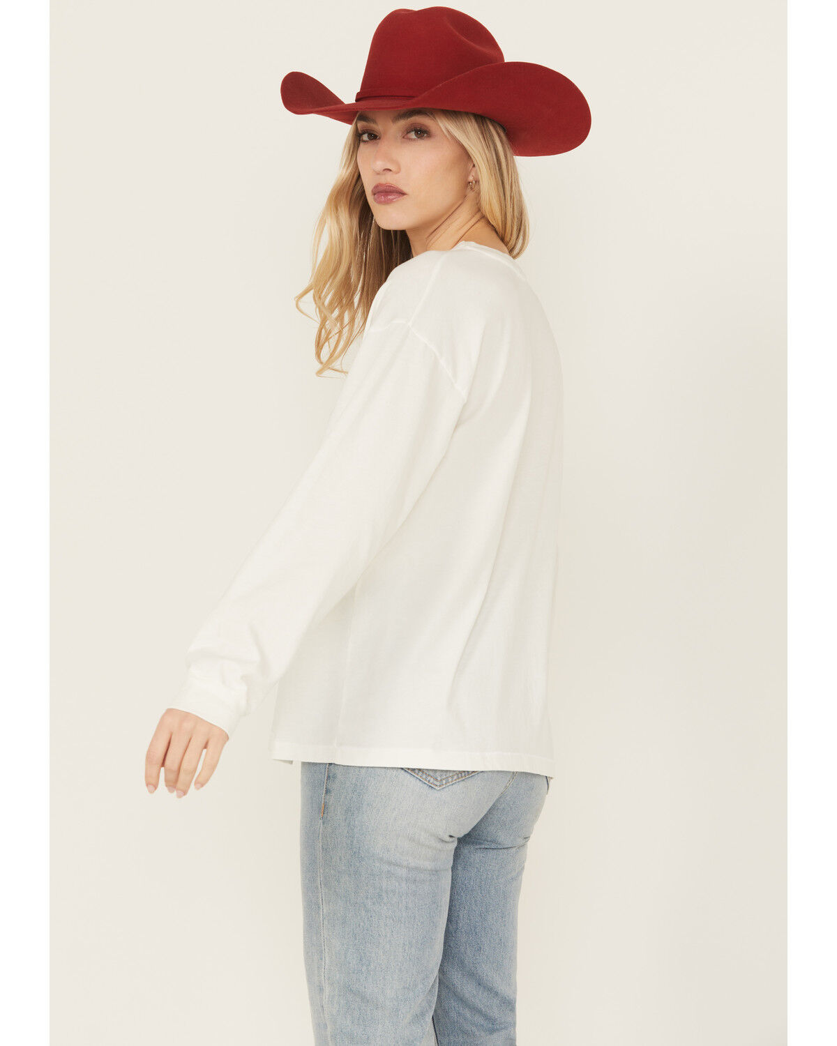 Day Dreamer Women's Morgan Wallen Long Live Cowgirls Long Sleeve Graphic Tee