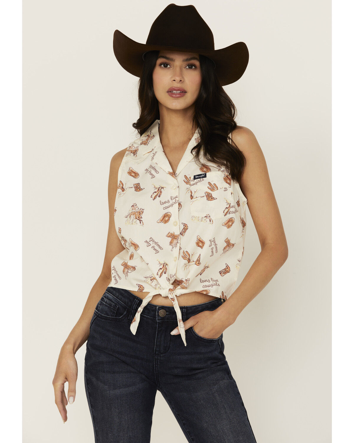 Wrangler Women's Conversation Print Sleeveless Tie-Front Shirt