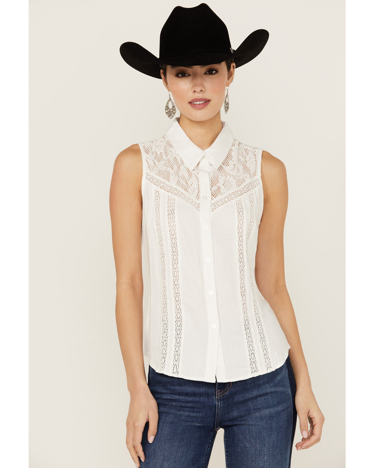 Idyllwind Women's Cobble Lace Yoke Sleeveless Button-Down Top