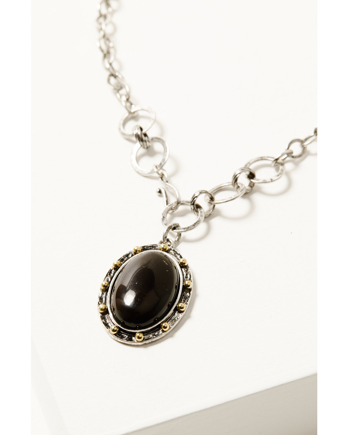 Shyanne Women's Heritage Valley Brown Agate Pendant Jewelry Set - 2 Piece