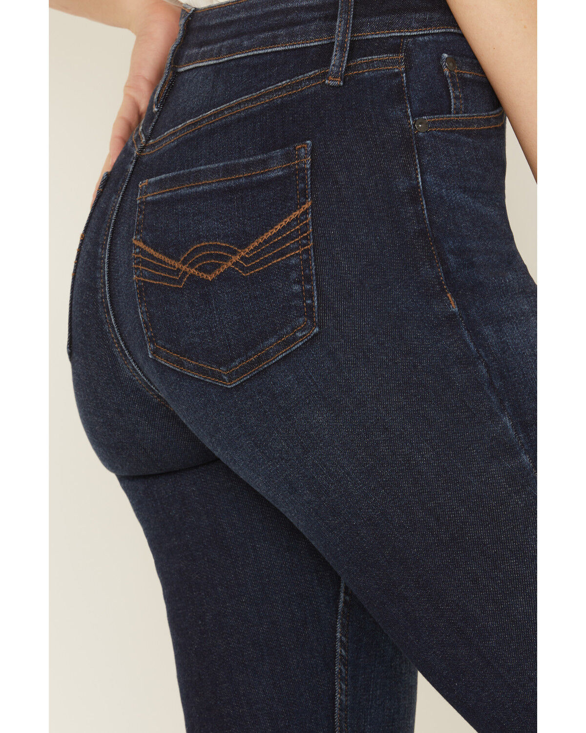 Idyllwind Women's Lanawood Dark Wash Legend High Rise Hold It In Extreme Stretch Denim Jeans