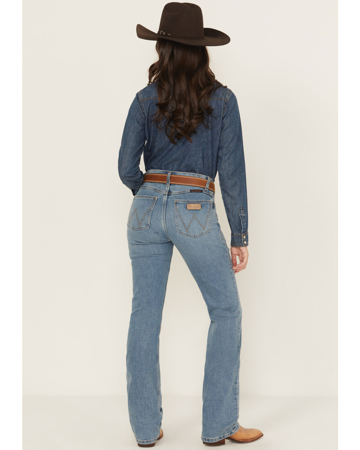 Wrangler Women's Medium Wash Mid Rise Willow Ultimate Riding Bootcut Stretch Denim Jeans