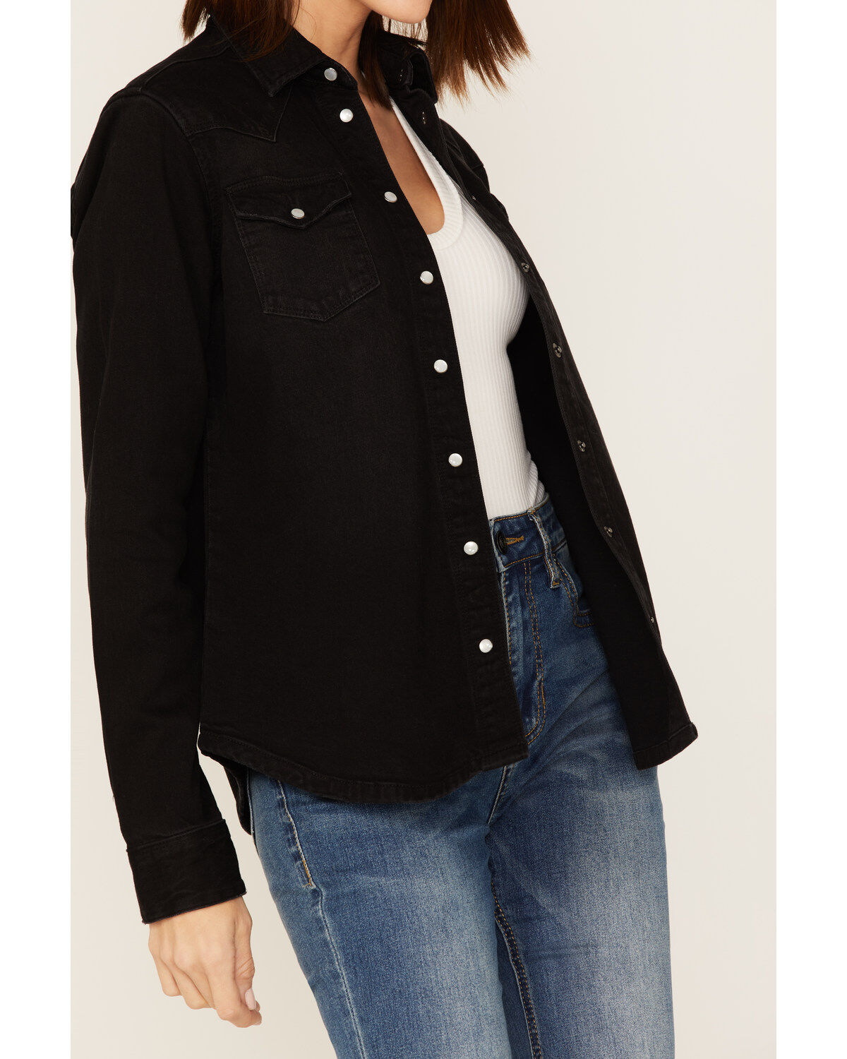 Stetson Women's Desert Scene Embroidered Long Sleeve Pearl Snap Boyfriend Denim Shirt
