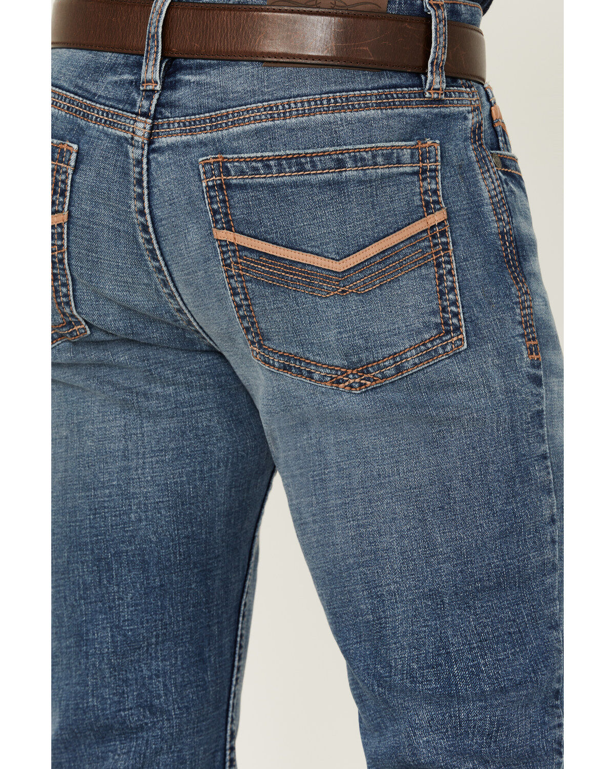 Cody James Men's Medium Wash Bronco Slim Bootcut Stretch Denim Jeans