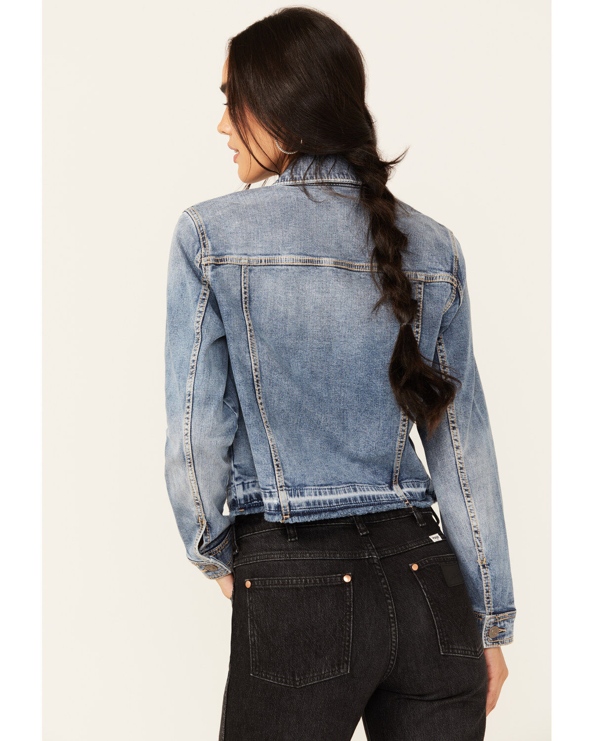 Shyanne Women's Cataline Light Medium Wash Cropped Denim Jacket