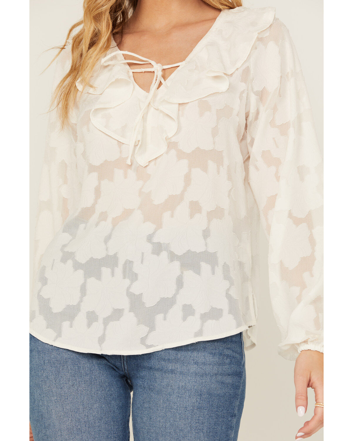 Shyanne Women's Floral Long Sleeve Ruffle Peasant Top