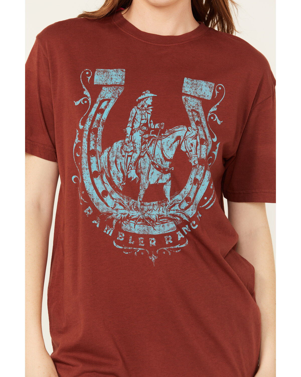 American Highway Women's Rambler Ranch Horseshoe Short Sleeve Graphic Tee