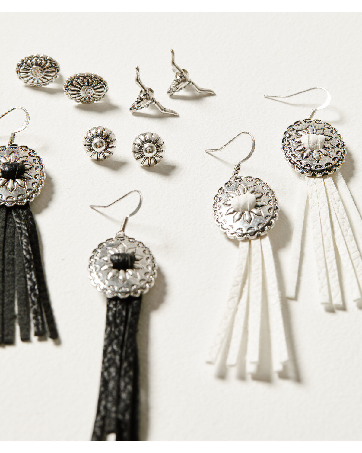 Idyllwind Women's 5-piece Silver Concho & Tassel Decatur Earrings Set