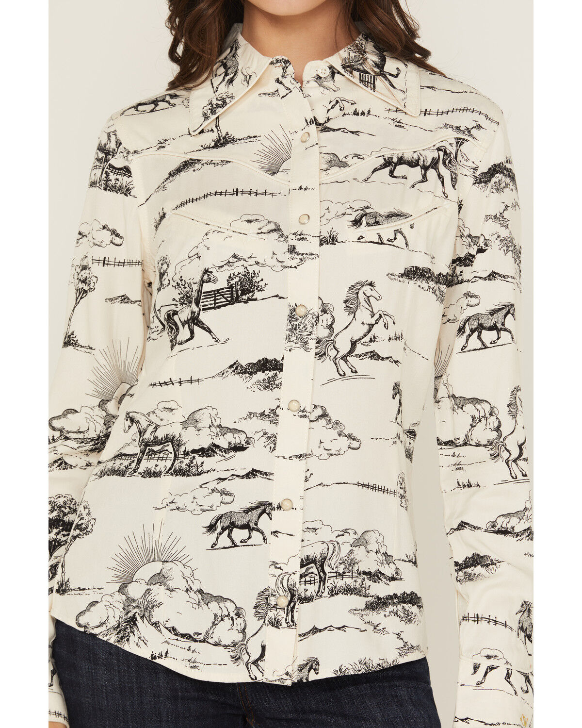 Wrangler x Lainey Wilson Women's Landscape Print Long Sleeve Snap Western Shirt