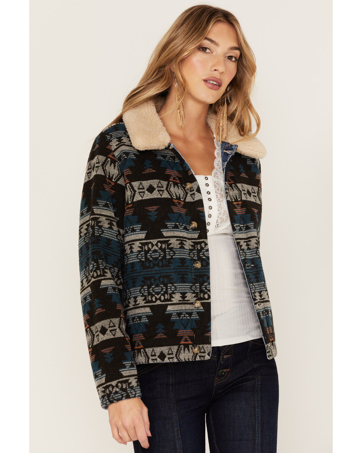 Idyllwind Women's Medium Wash Reversible Sherpa Blanket Denim Jacket