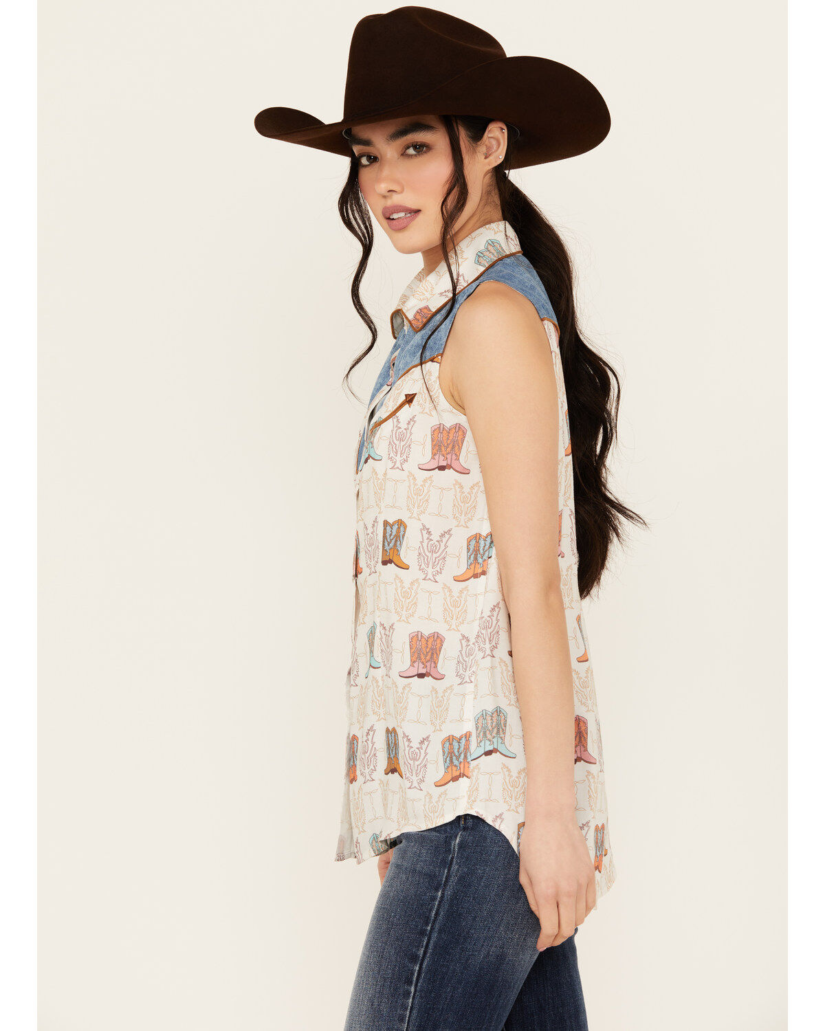 Panhandle Women's Boot Print Sleeveless Pearl Snap Western Shirt