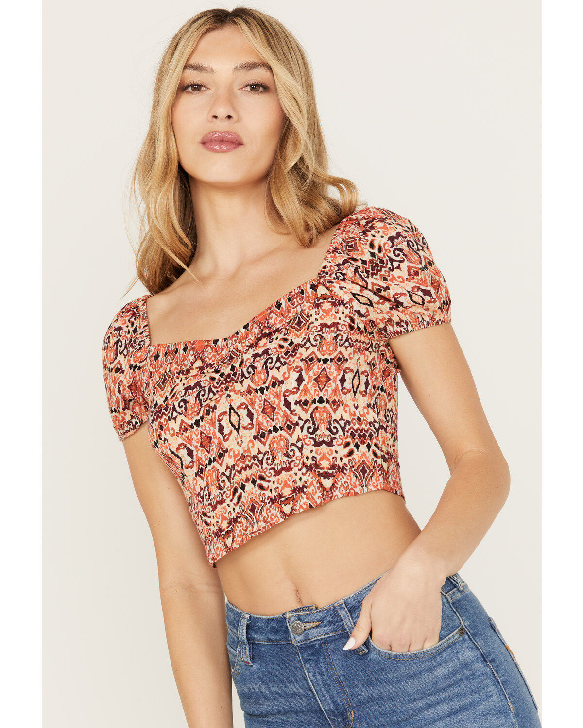 Idyllwind Women's Rose Printed Crop Top