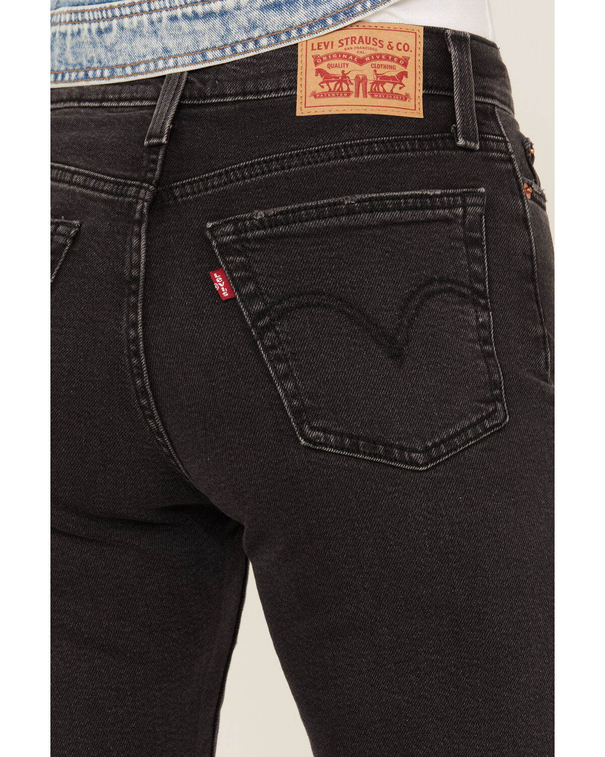 Levi's Women's Wedgie Straight Stretch Denim Jeans