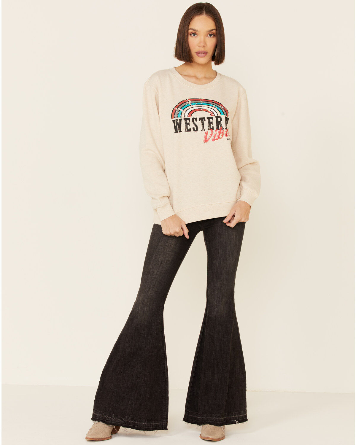 Ariat Women's Heather Oatmeal Western Vibes Graphic Long Sleeve Top