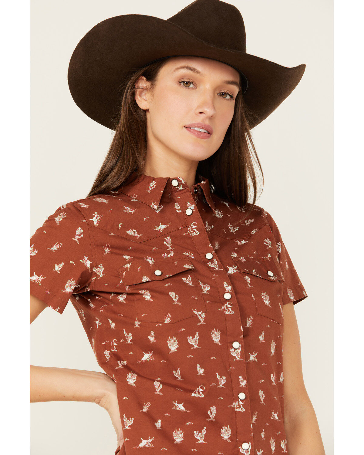 Shyanne Women's Desert Conversational Short Sleeve Stretch Snap Western Shirt
