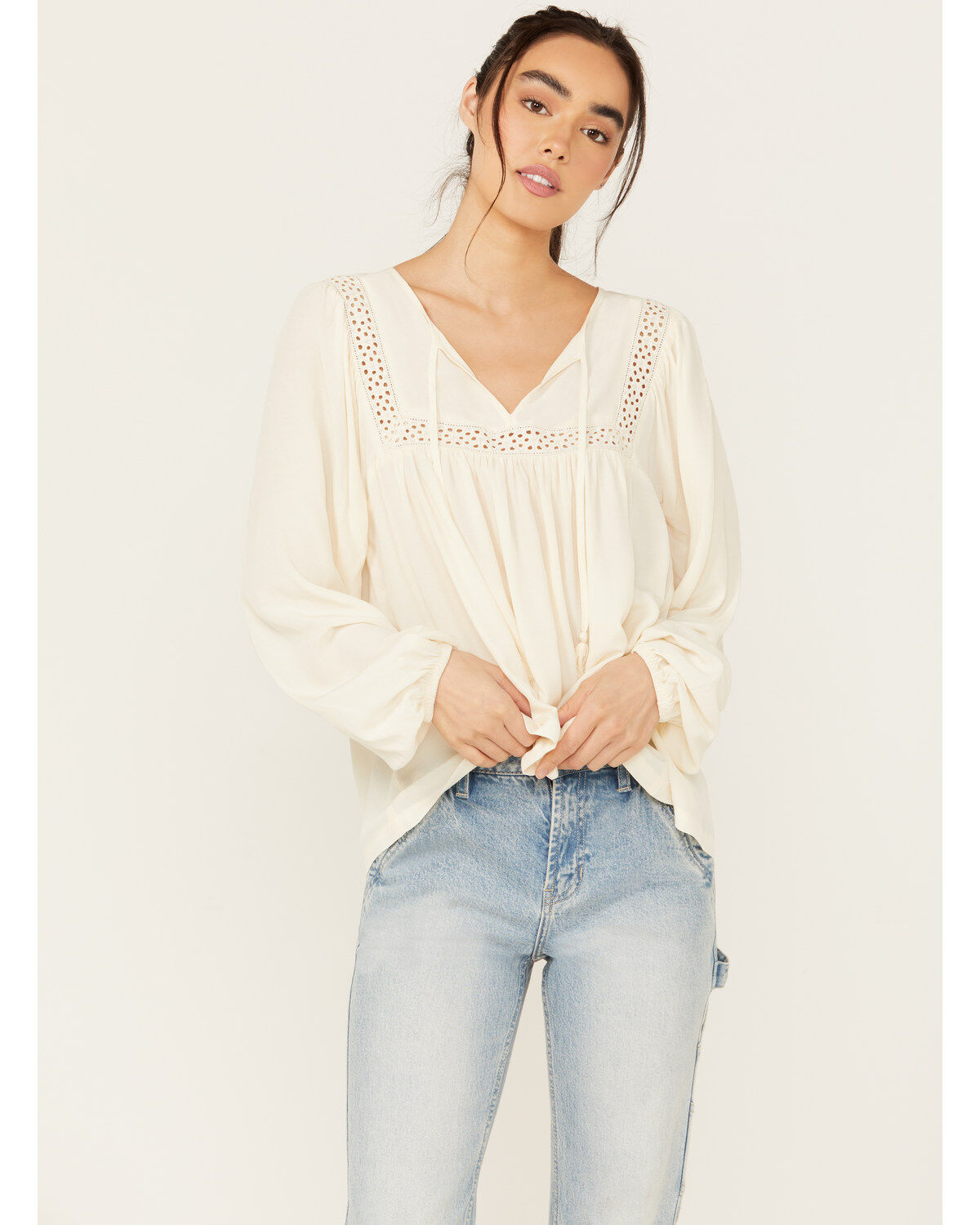 Cleo + Wolf Women's Austin Long Blouson Sleeve Painters Blouse