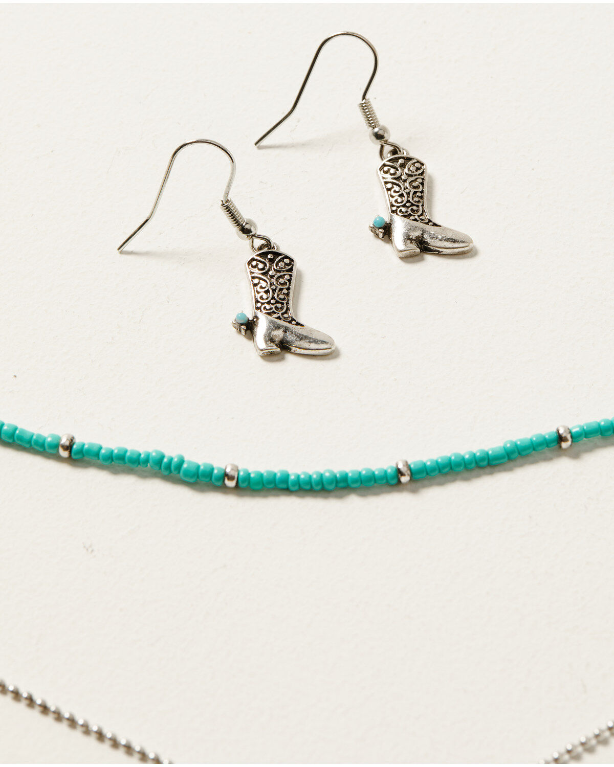 Shyanne Women's Cowgirl Bead Jewelry Set - 2-Piece