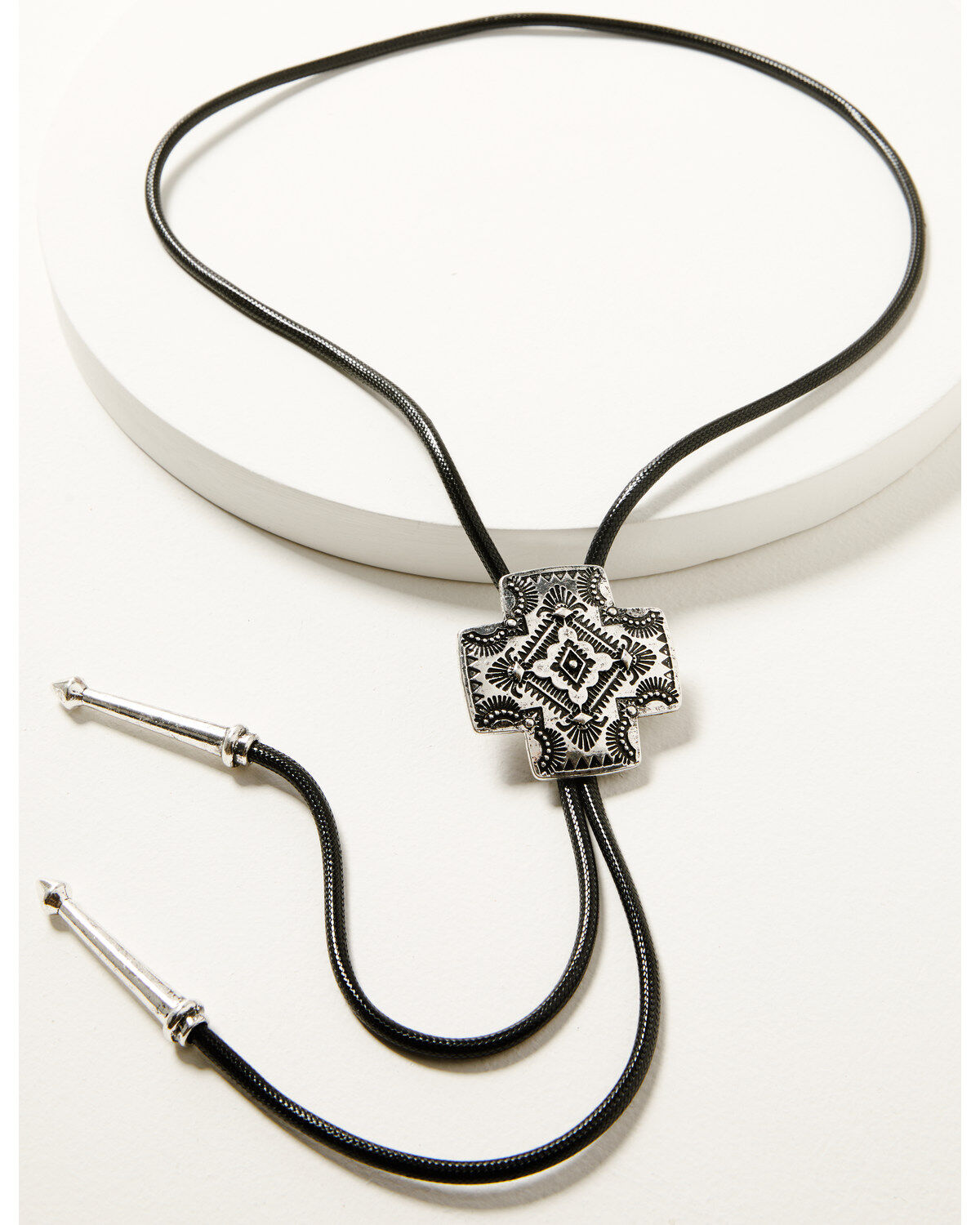 Shyanne Women's Cross Pendant Bolo Tie