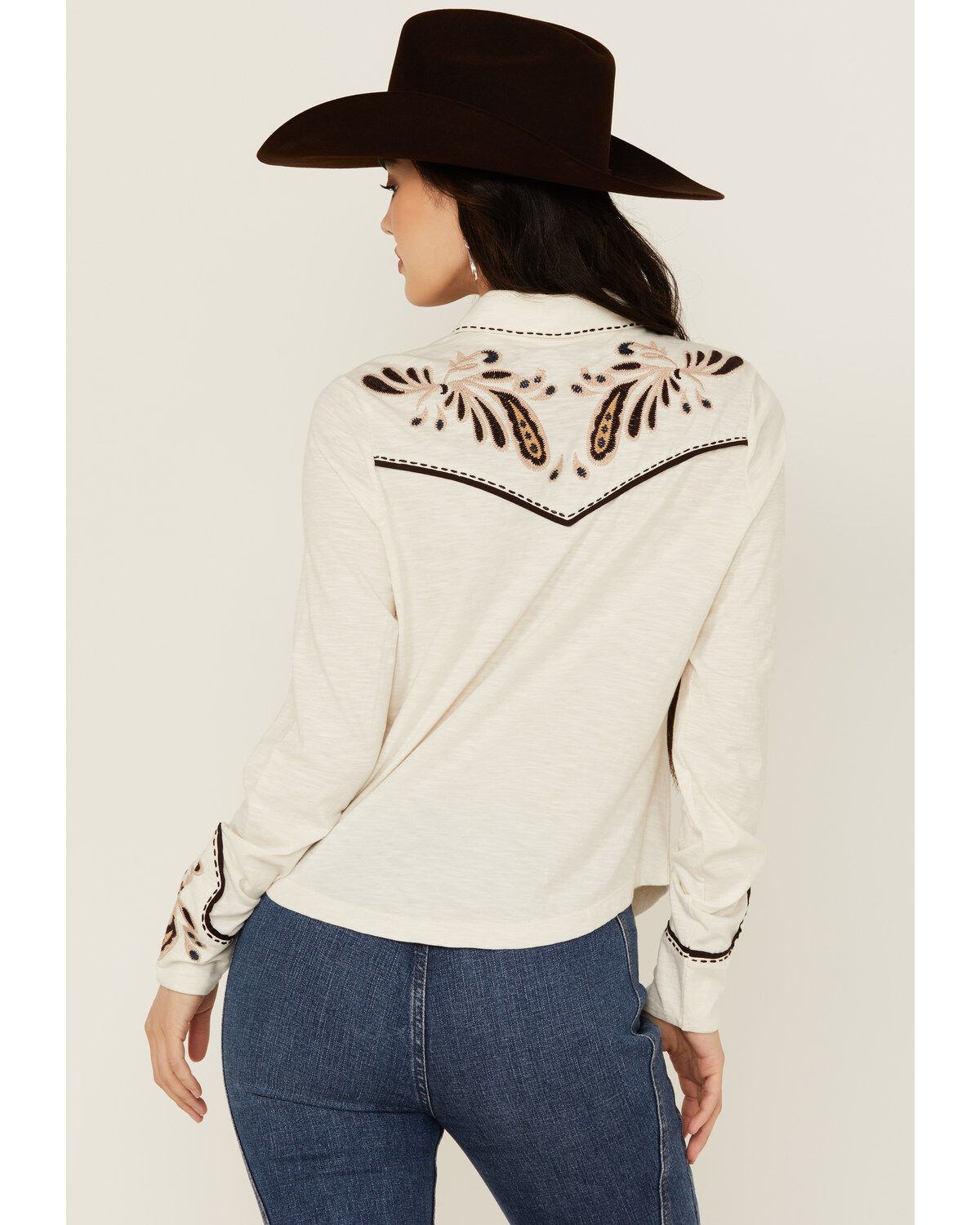 Shyanne Women's Embroidered Long Sleeve Snap Western Shirt