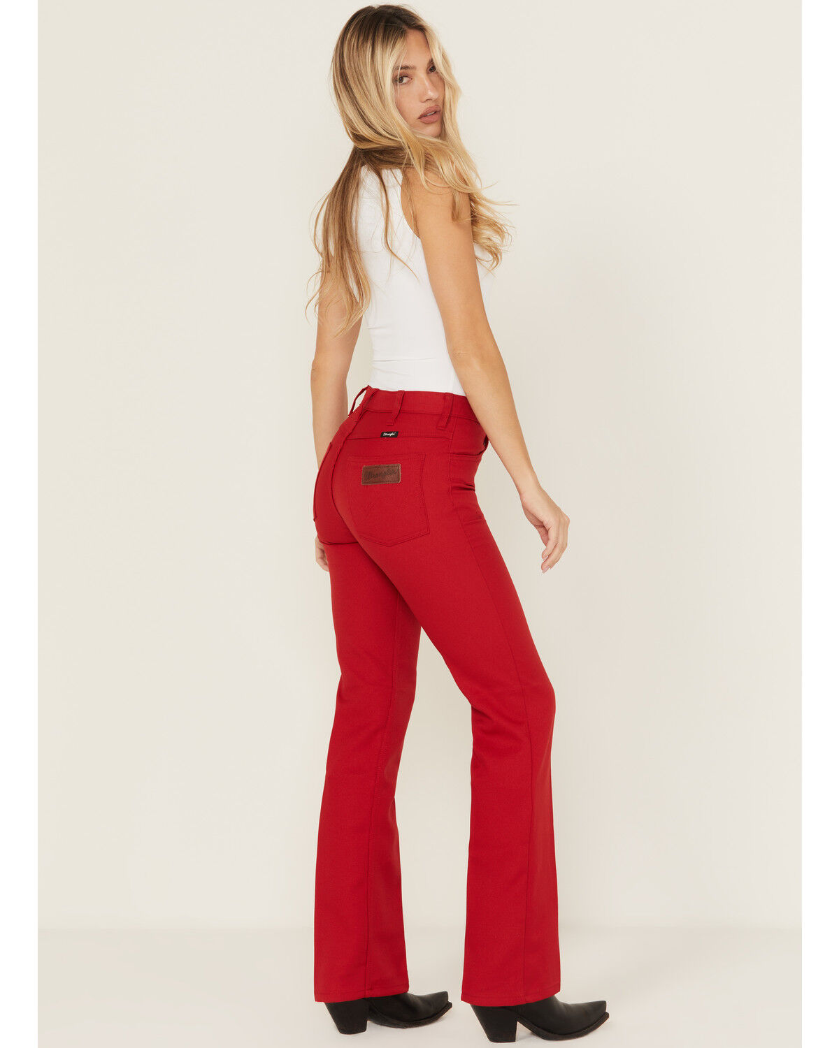 Wrangler Retro Women's Wrancher High Rise Straight Stretch Denim Jeans