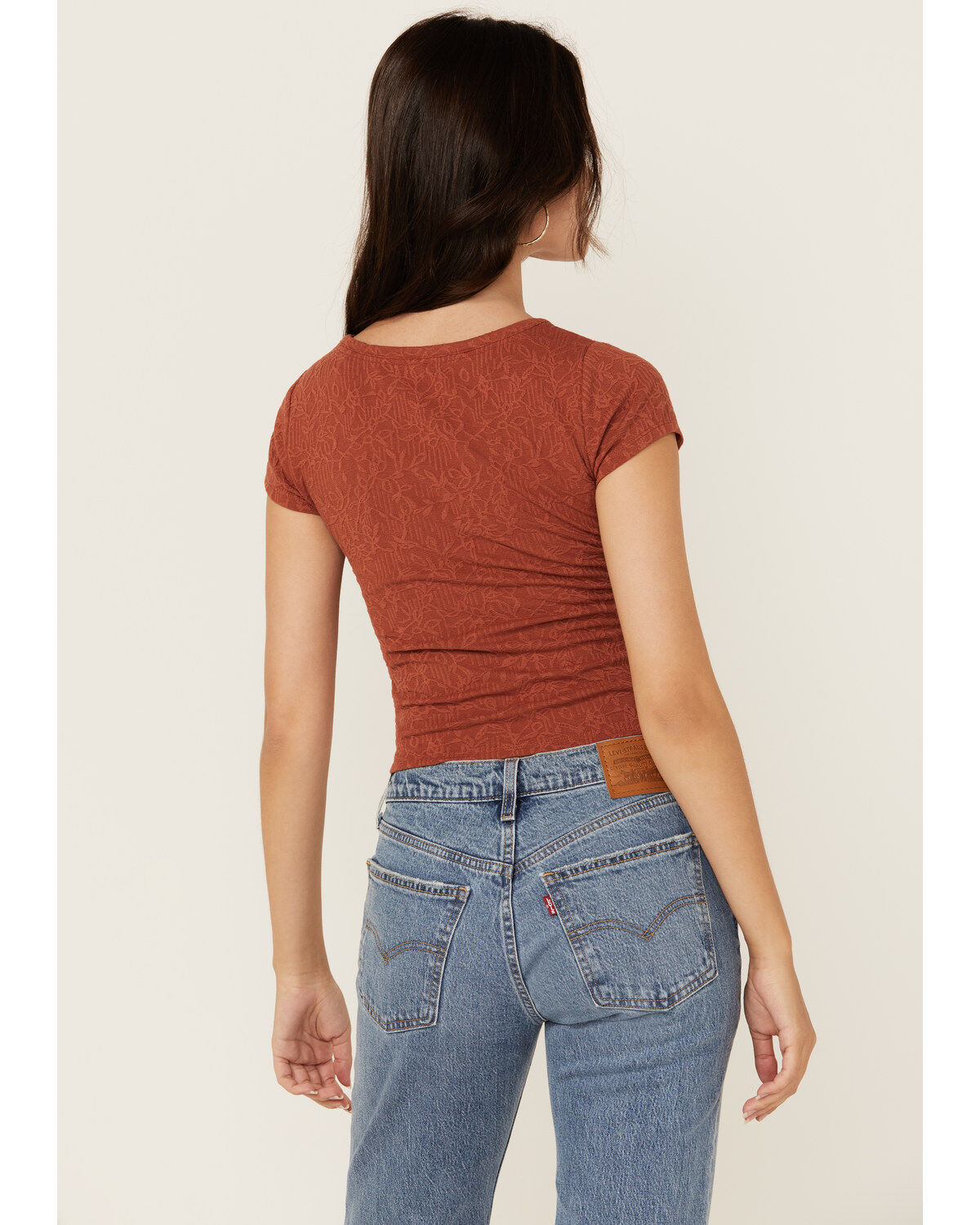 Shyanne Women's Floral Jacquard Short Sleeve Top