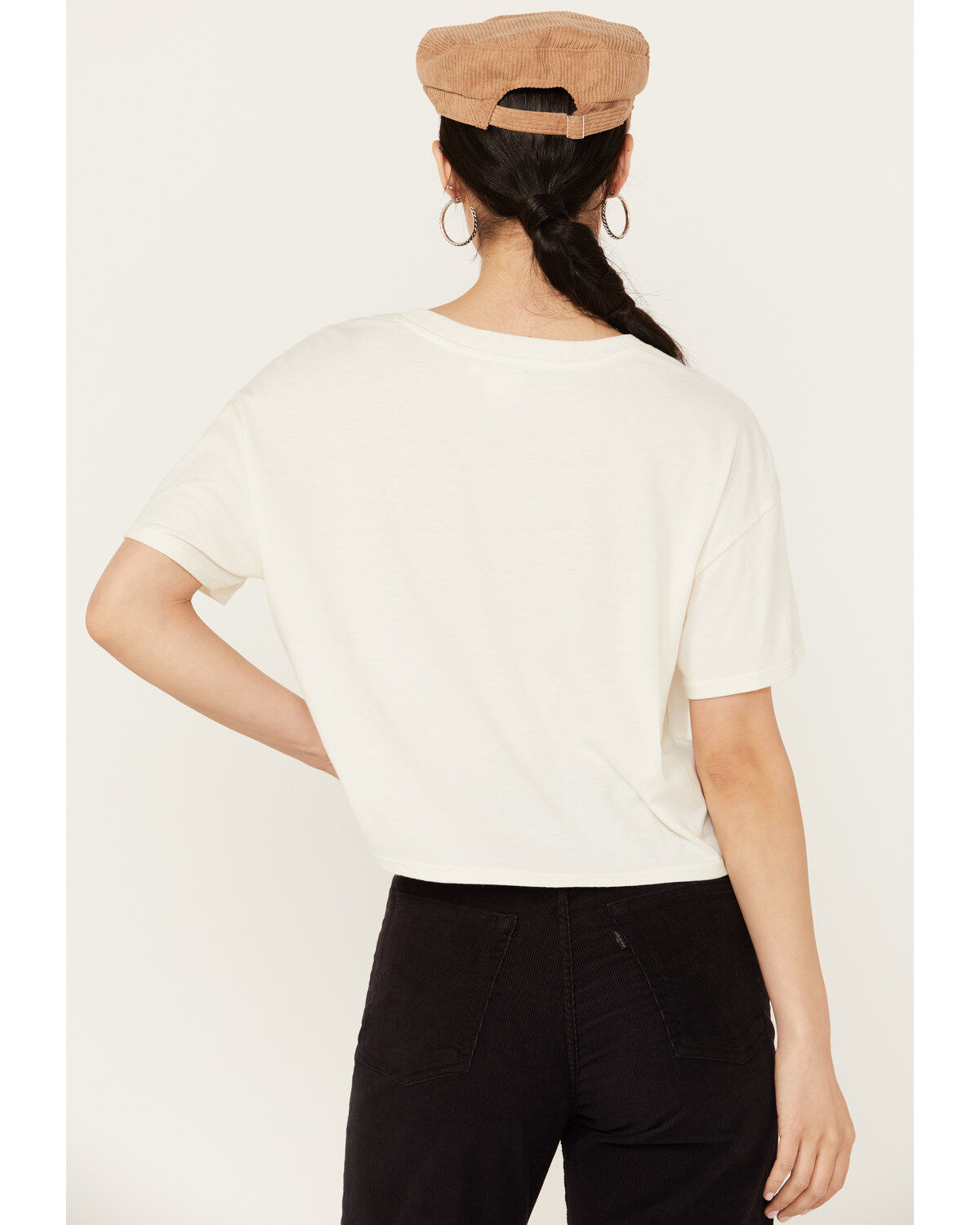 White Crow Women's Run Wild Short Sleeve Graphic Tee