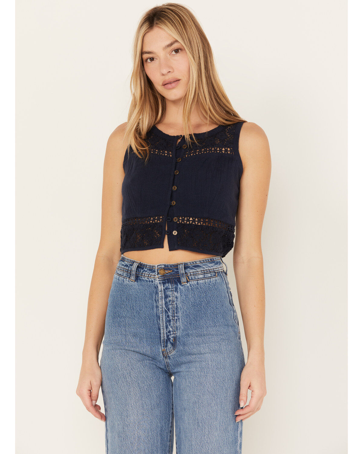 Cleo + Wolf Women's Cropped Crochet Tank