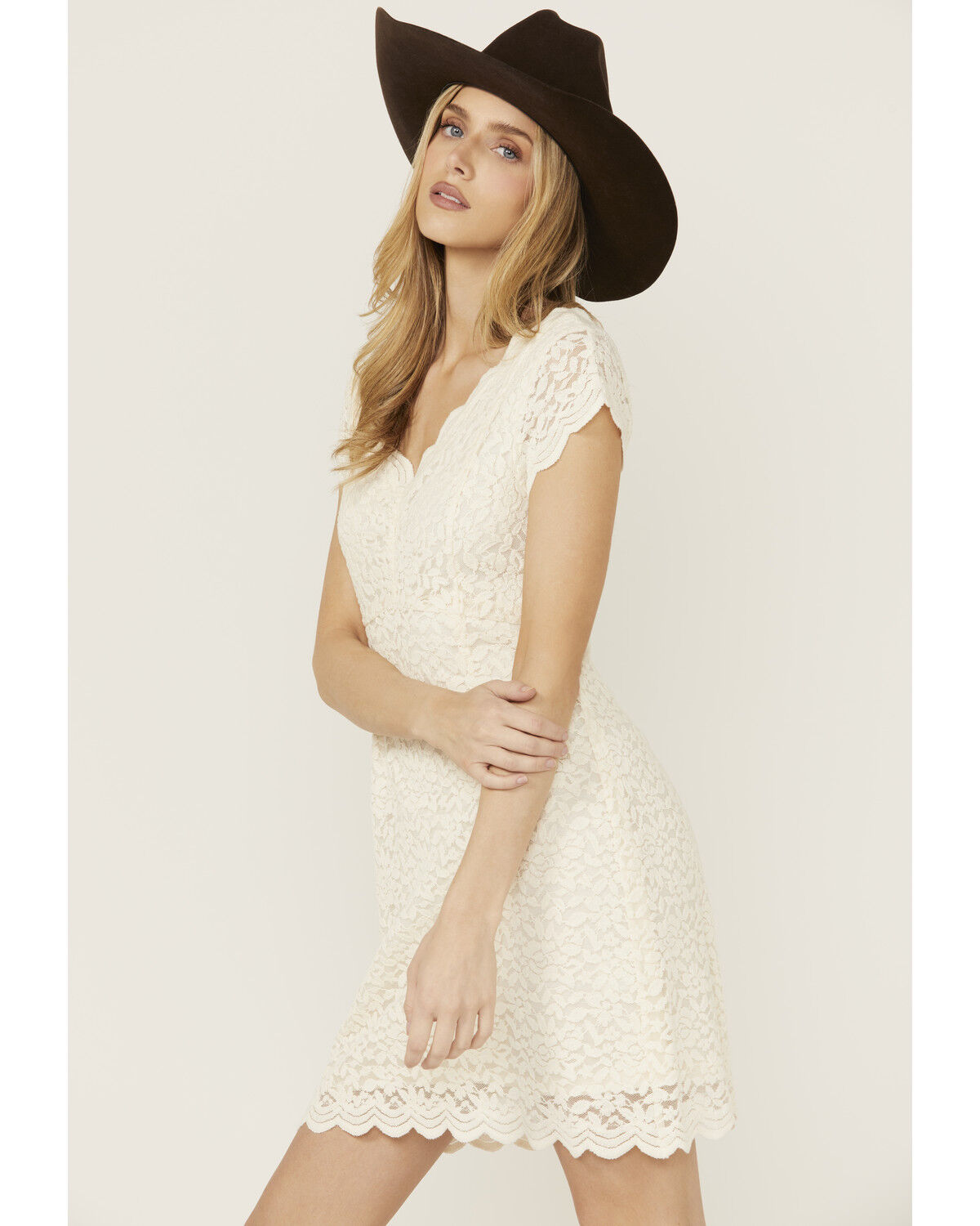 Shyanne Women's Lace Short Sleeve Mini Dress