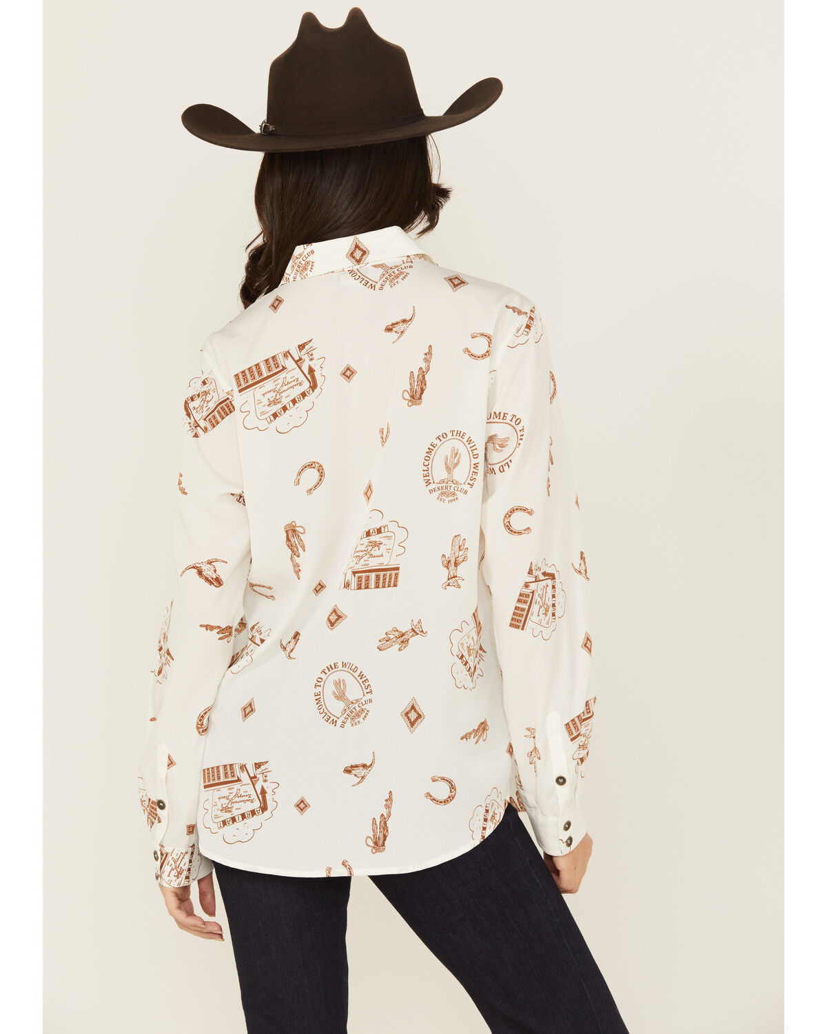 Ariat Women's Homestyle Conversation Print Long Sleeve Button-Down Shirt