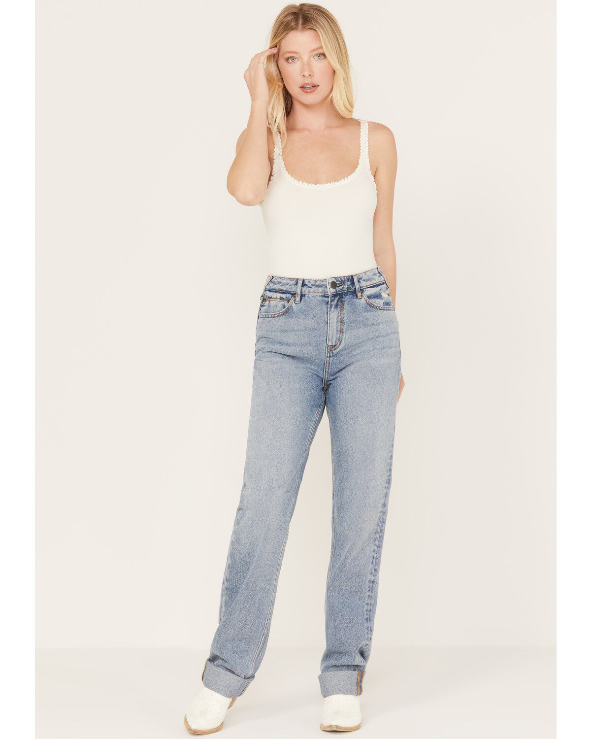 Cleo + Wolf Women's Medium Wash Short Straight Cuffed Jeans