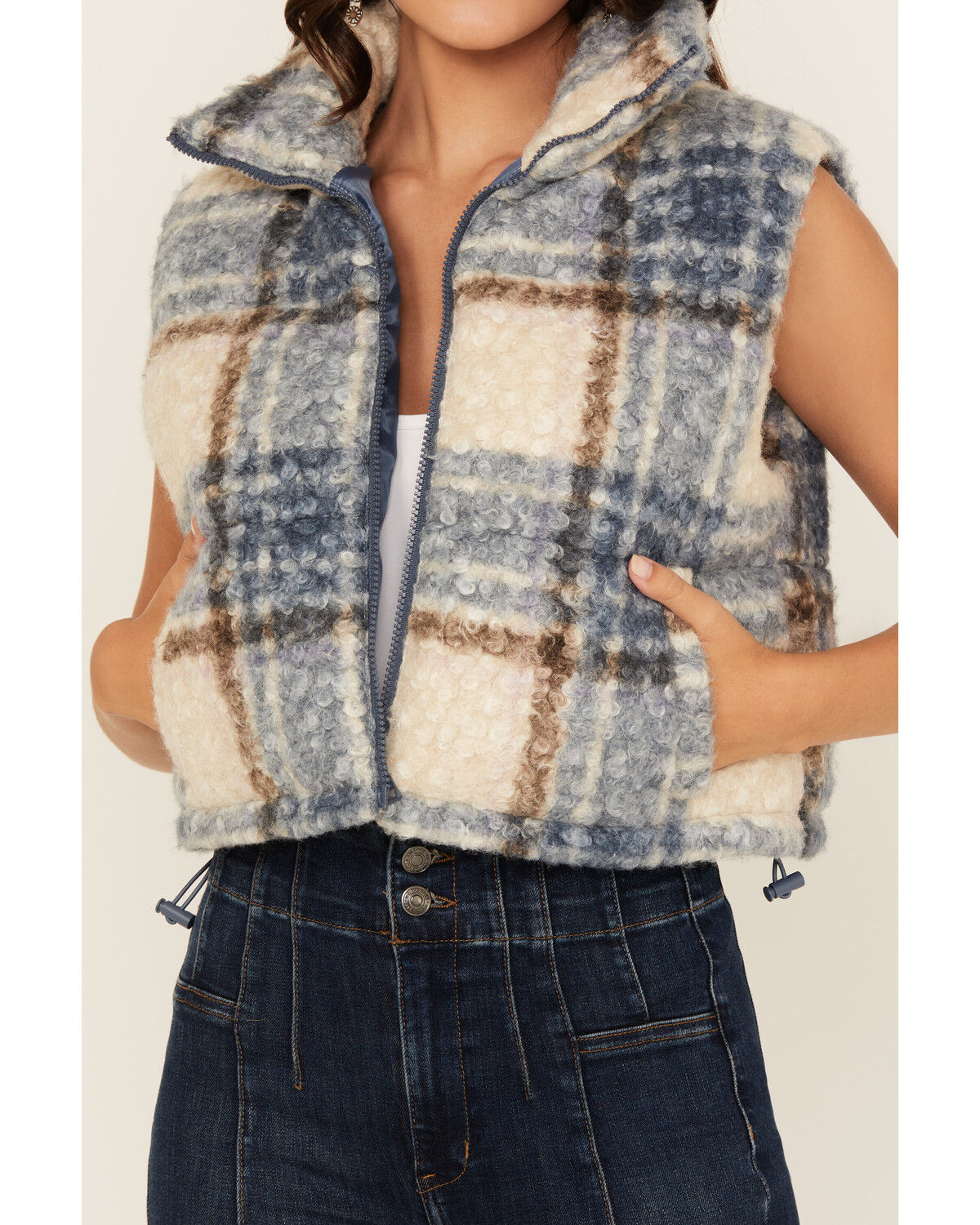 Stooch Women's Plaid Print Zip-Up Cropped Puffer Vest