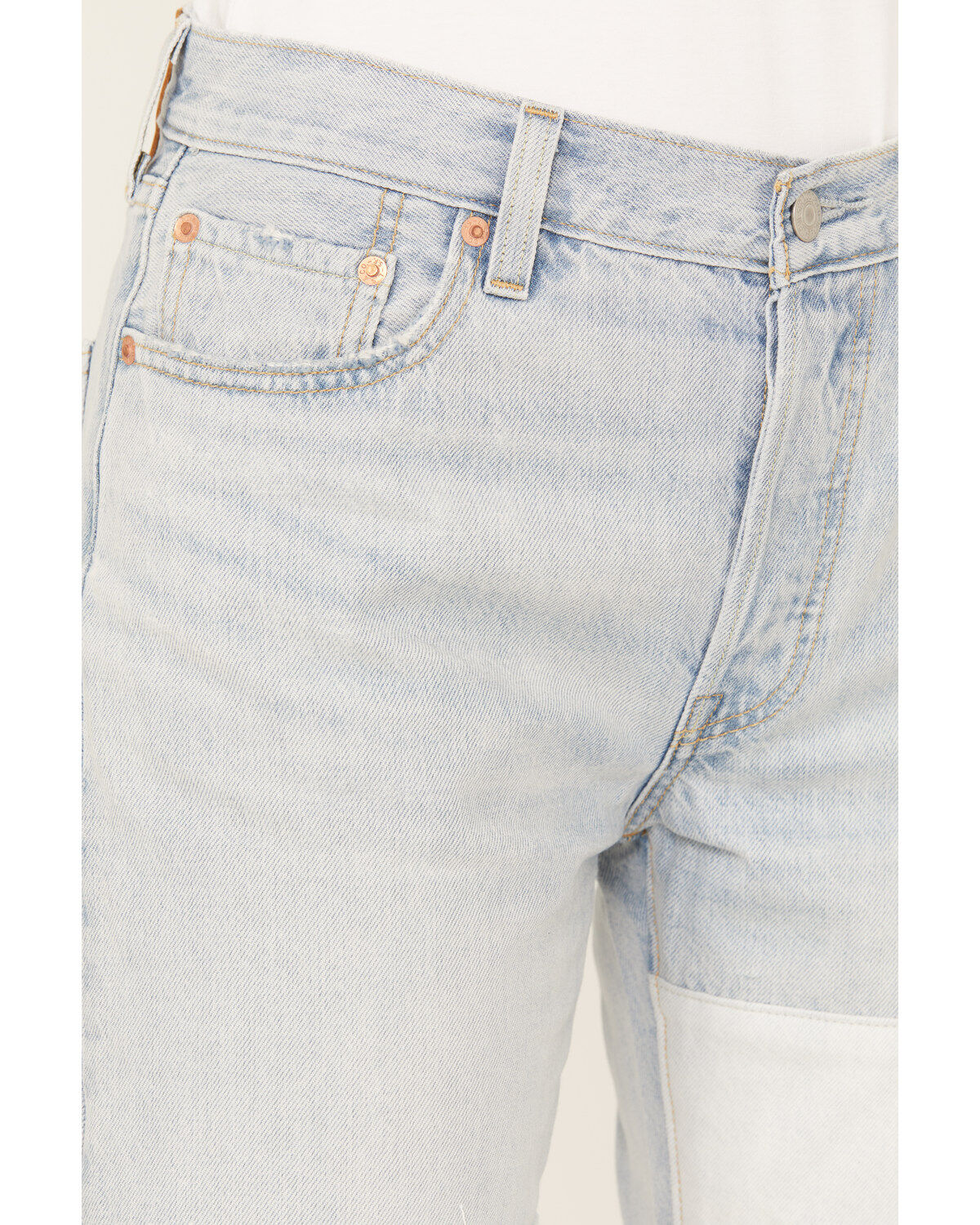 Levi's Premium Women's Light Wash 501 90's Freehand Folk Cropped Jeans
