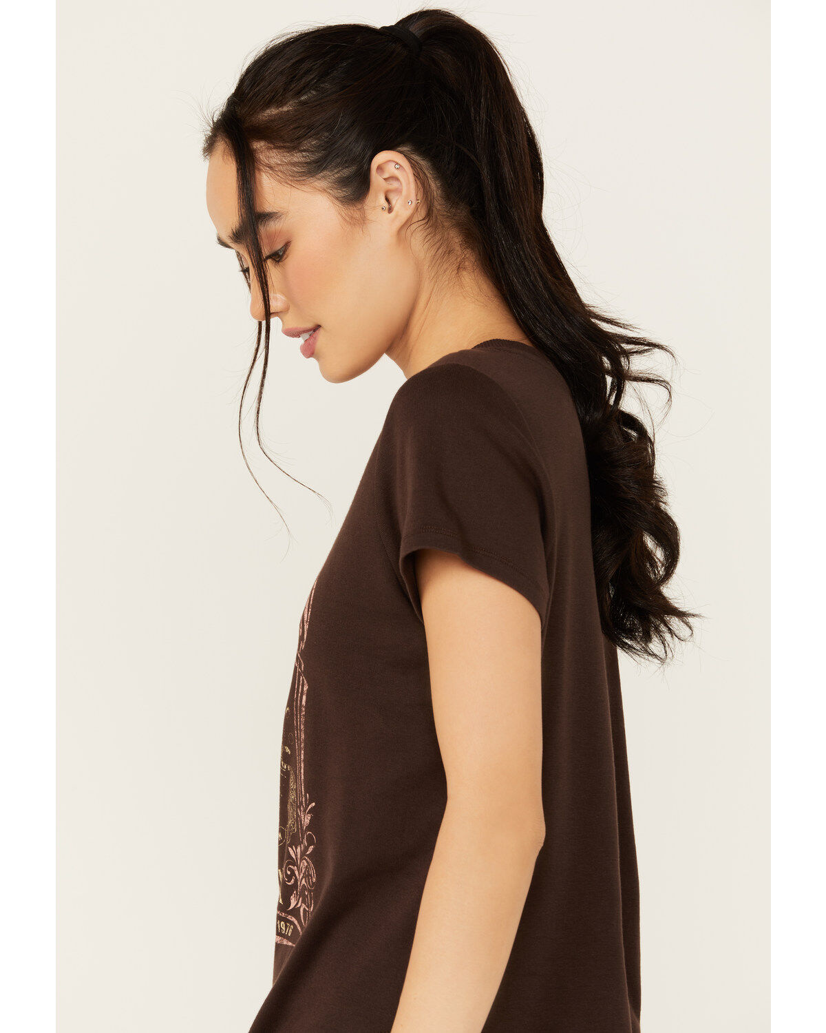 Cleo + Wolf Women's Alexander Short Sleeve Graphic Henley Shirt