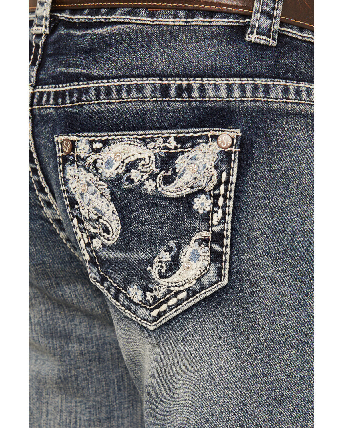 Shyanne Girls' Medium Wash Faded Paisley Pocket Stretch Bootcut Jeans