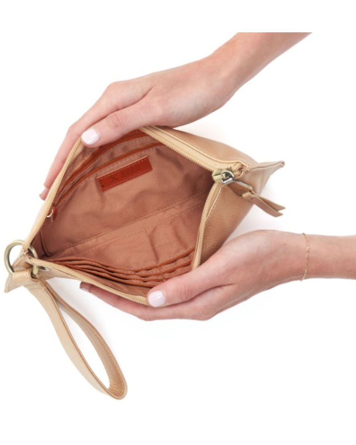 Hobo Women's Vida Wristlet